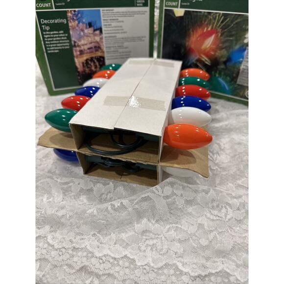 Holiday Time C9 Multi-Color Ceramic Lights 25ct Indoor Outdoor Christmas 24 feet - Picture 3 of 6